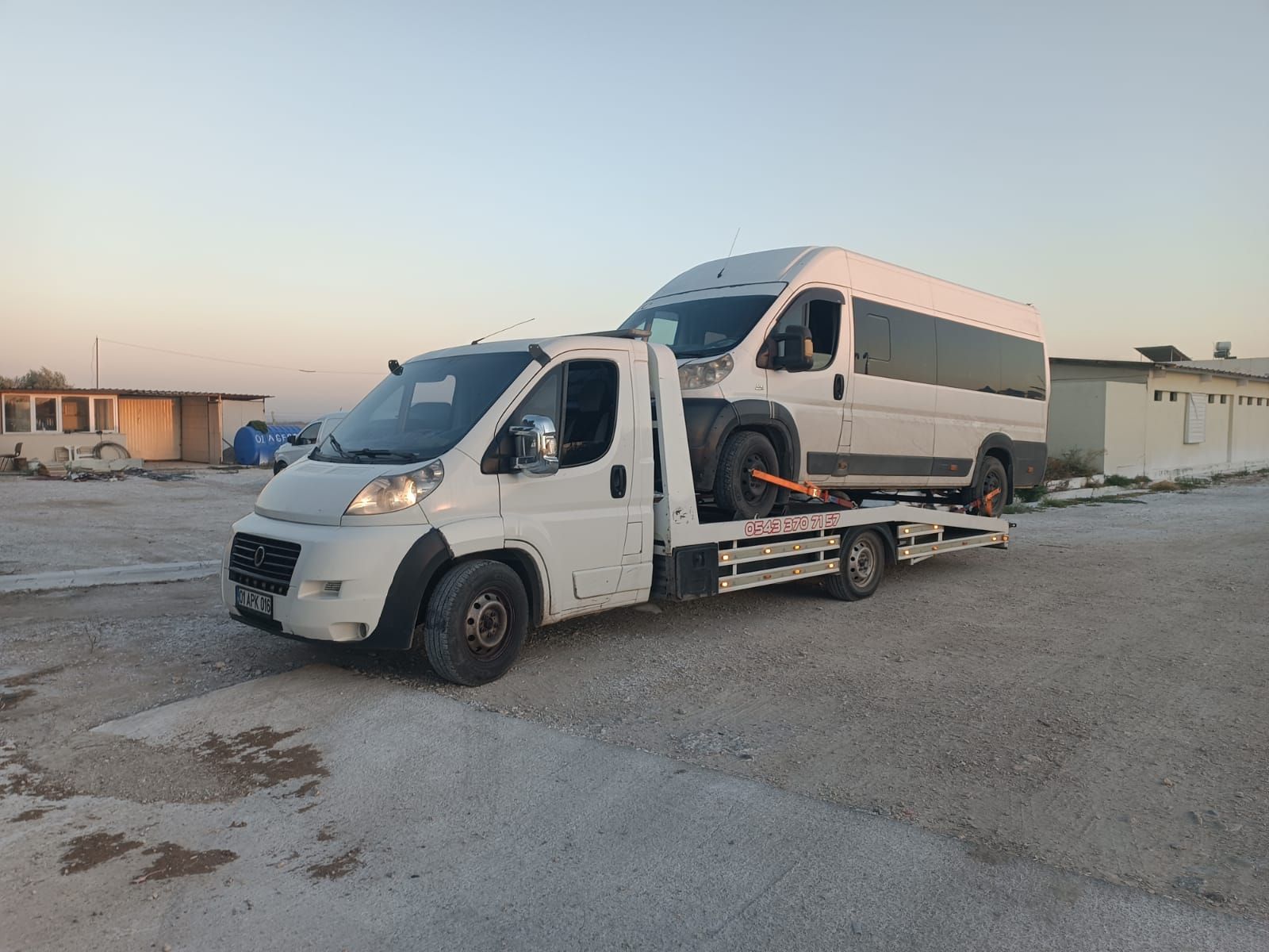 Adana ve Ceyhan Çevresi İçin Lastik Yol Yardım ve Oto Kurtarıcı Hizmetleri